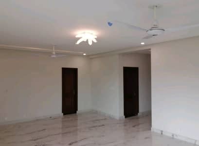 10 Marla Flat For Sale In Beautiful Askari 11 - Sector D