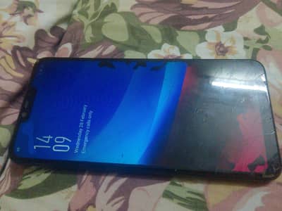 OPPO A3s ( see pictures and read the ad)