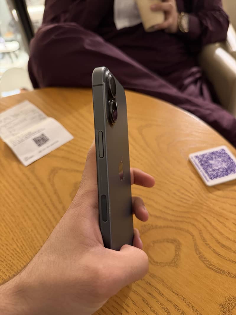 iPhone 17 jv 4