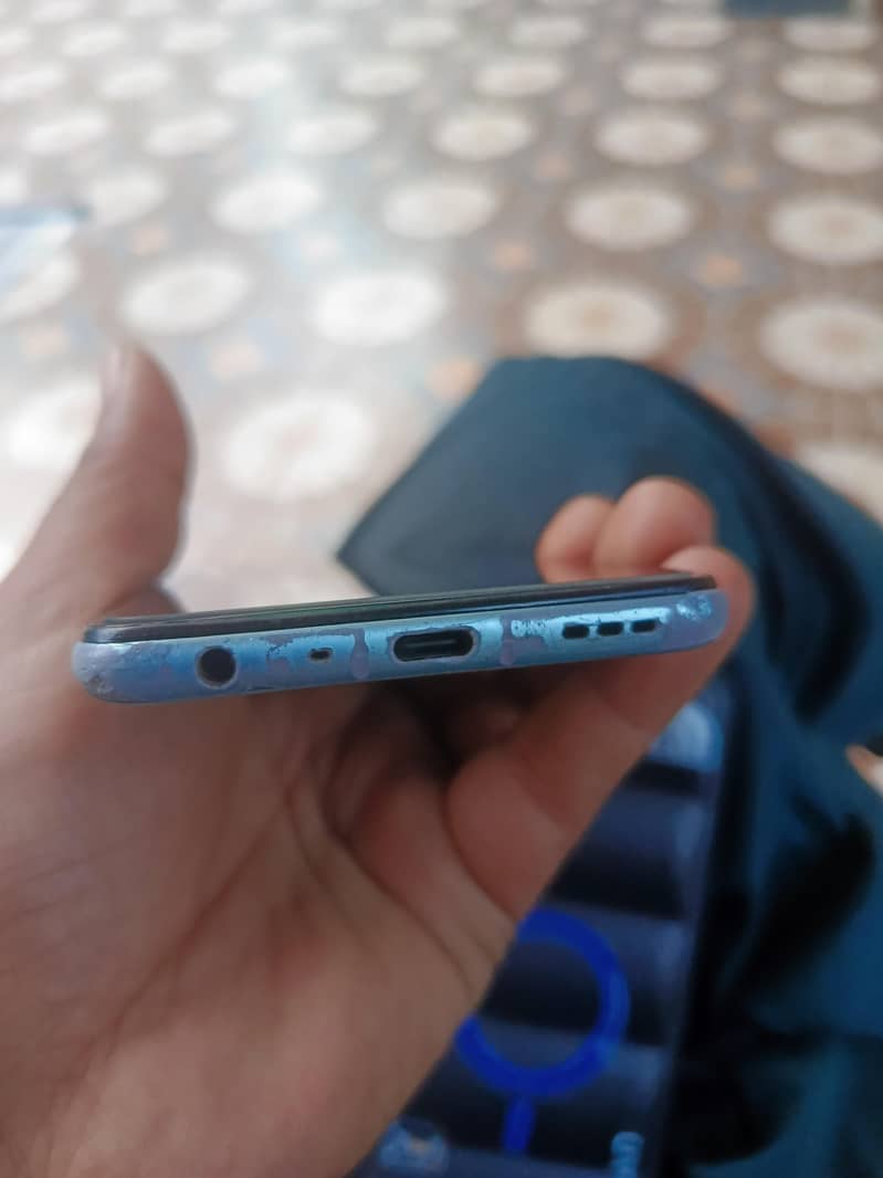 OPPO A76 7
