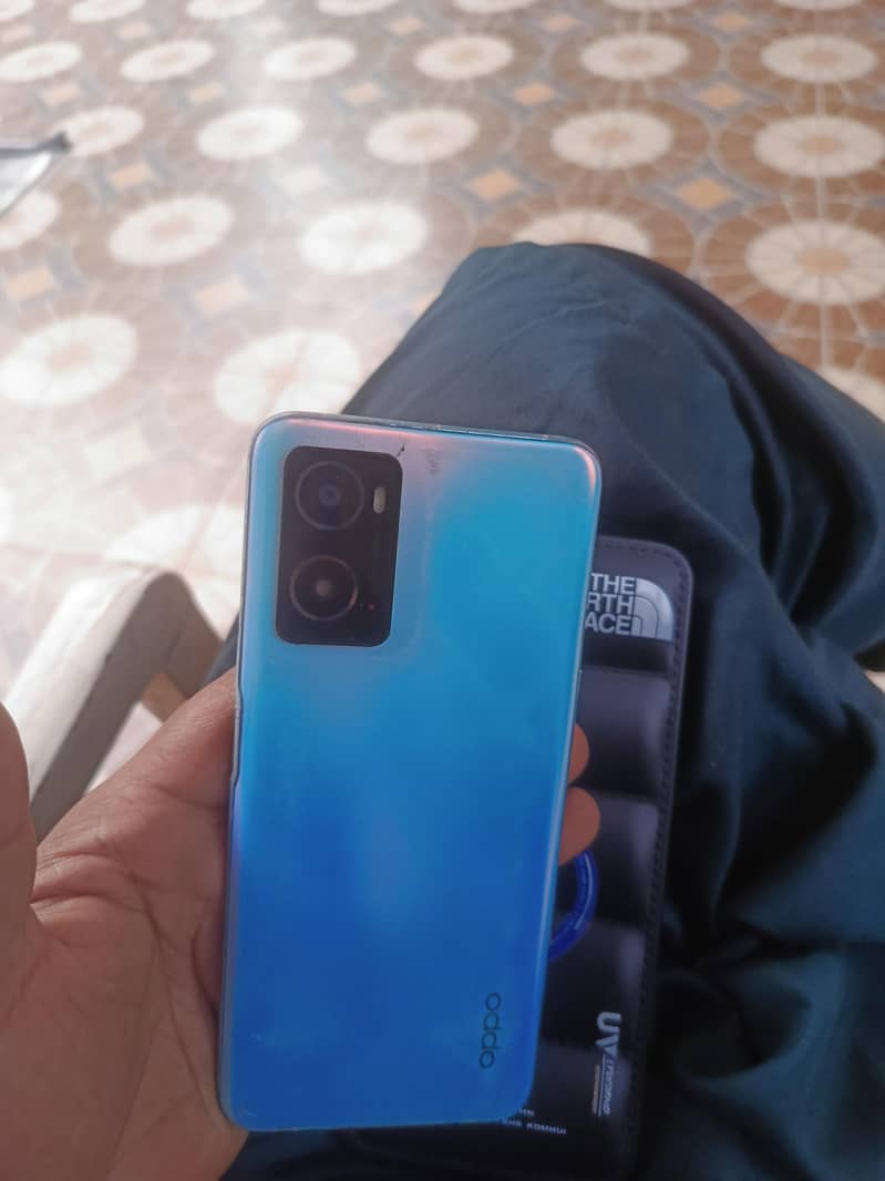 OPPO A76 10
