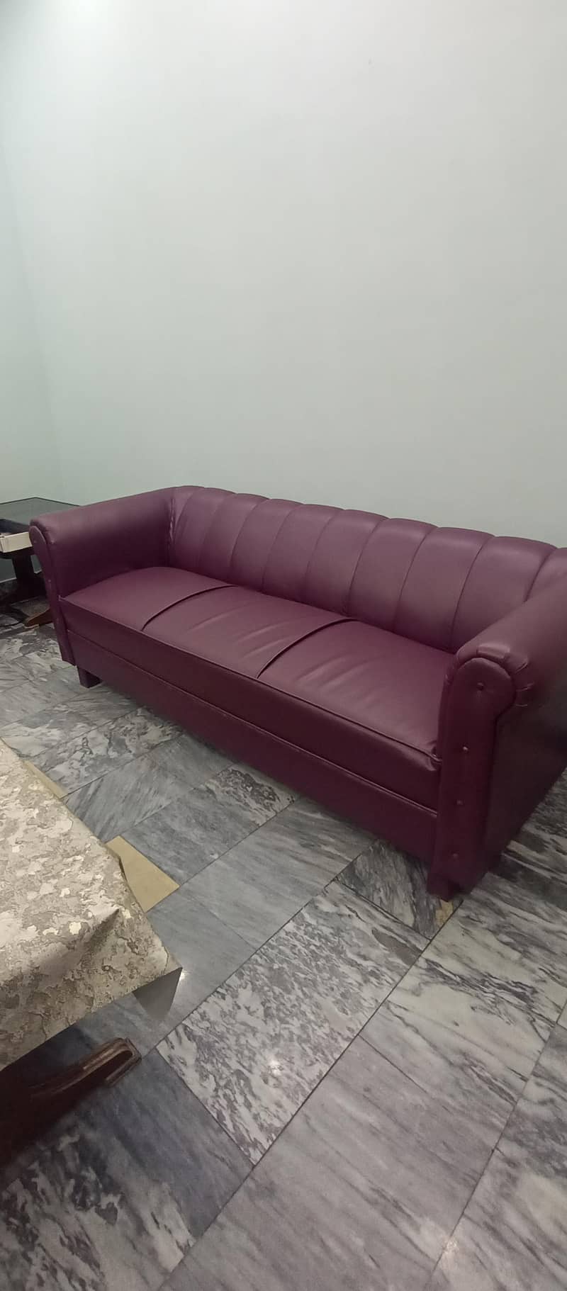 leader sofa set 10/10 1