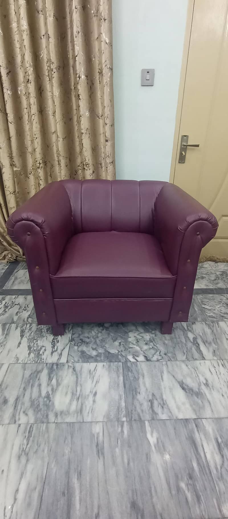 leader sofa set 10/10 2