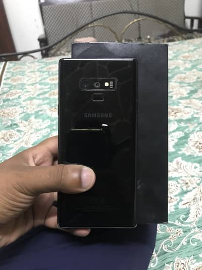 Samsung Note 9 (6/128) complete box lush condition