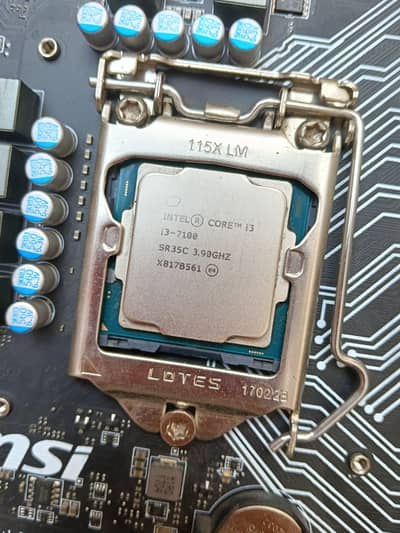 Core I3 7th generation (7100) Processor .