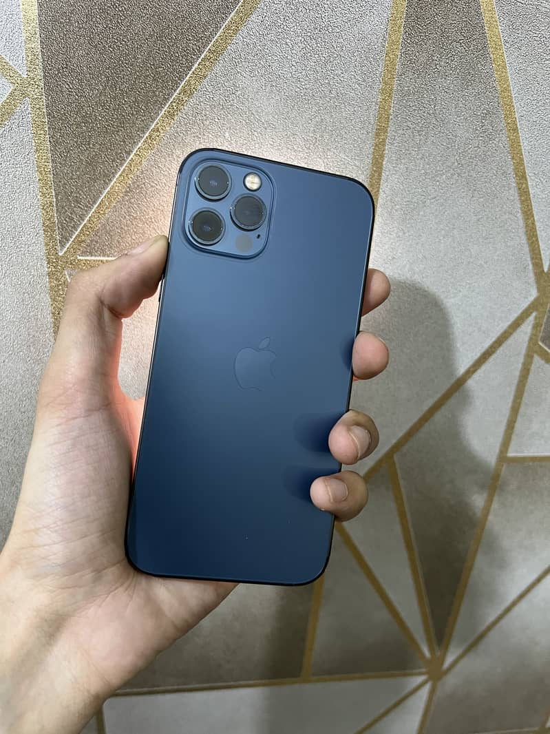 Iphone 12 pro 4