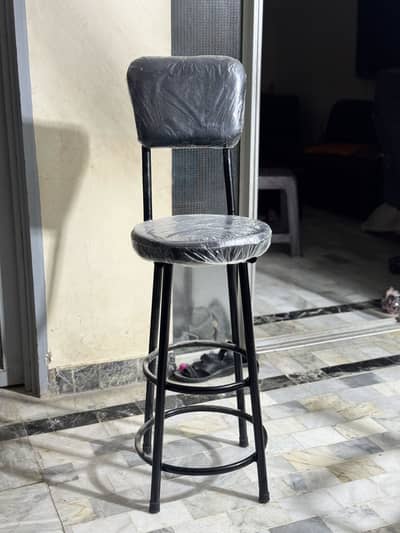 Counter Chair | Brand New Condition Black