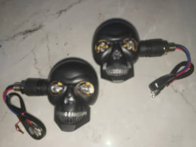 heavy skull indicator fully new