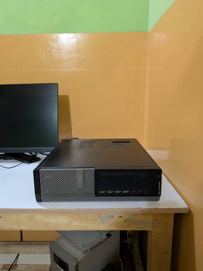 Intel Core i5 (4nd Generation) 11
