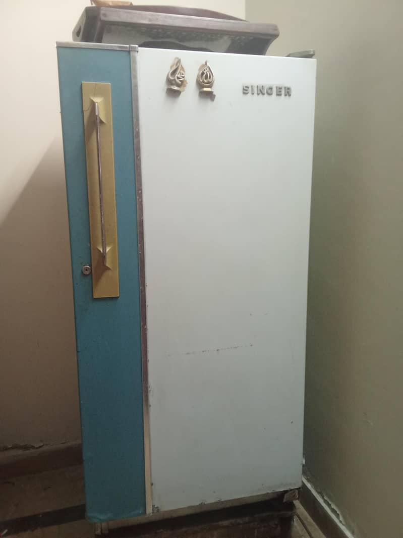 fridge 0