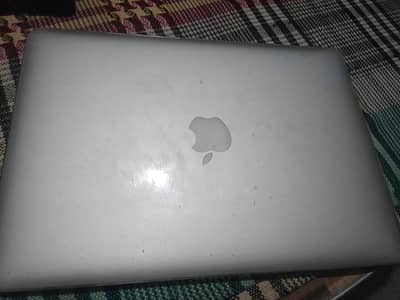 MacBook Air Core i5 for Sale - Fully Working