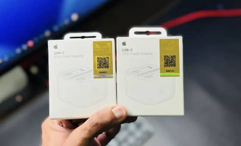 Apple 20W Charger
