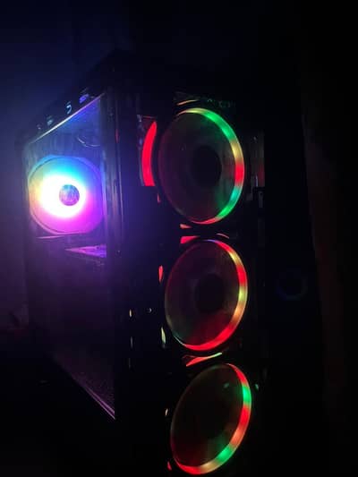 Gaming PC i5 7th Gen GTX 1050 Ti 4GB 16GB RAM RGB Case