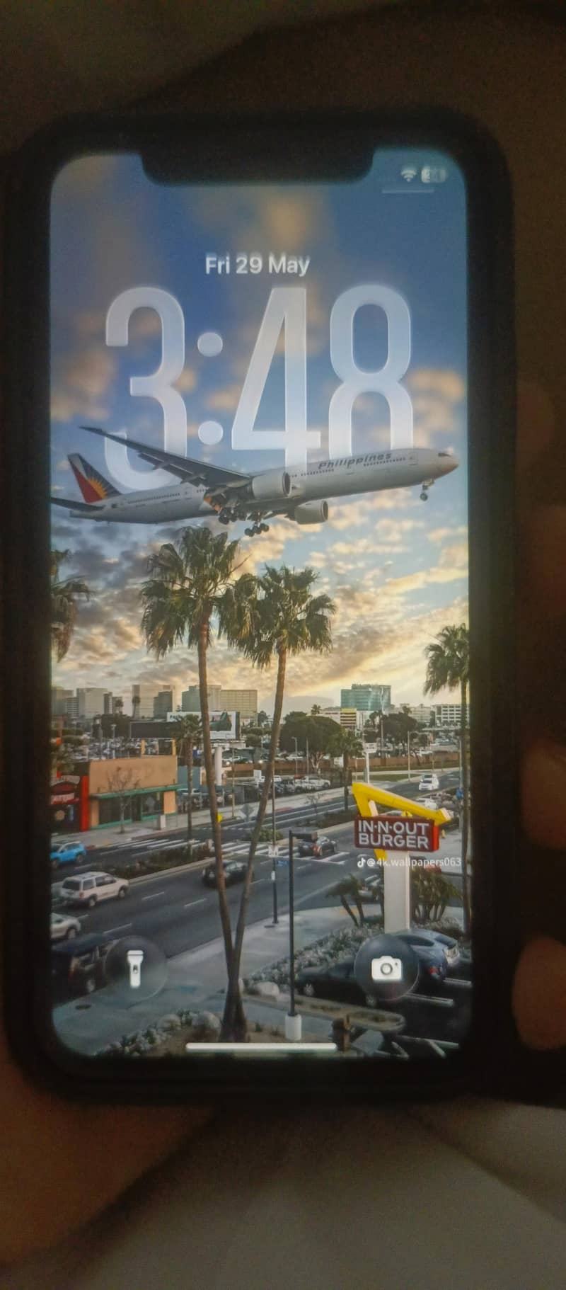 iPhone 11 4