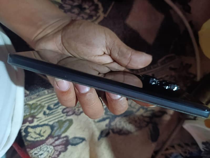 Xiaomi Redmi Note 13 Pro Plus 2