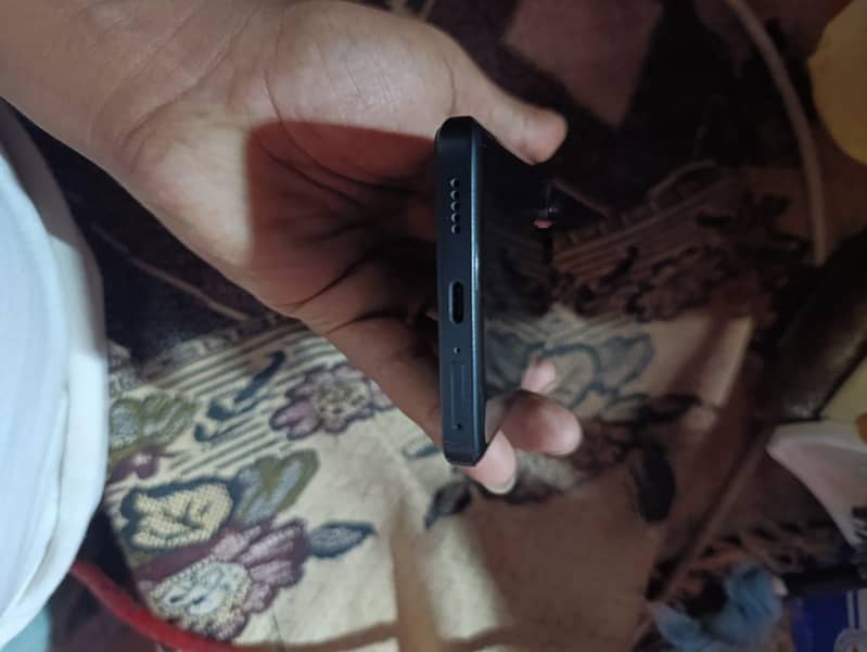 Xiaomi Redmi Note 13 Pro Plus 3