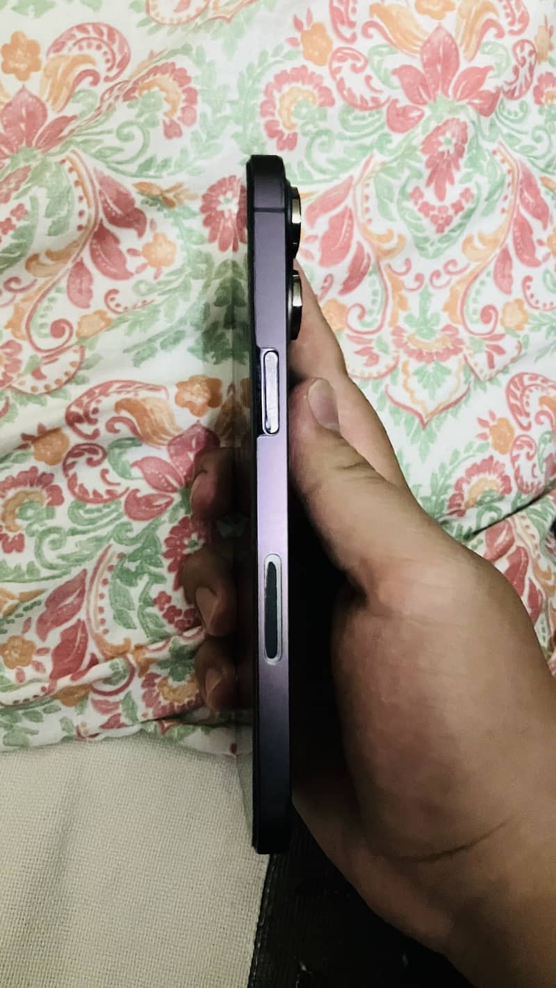 Iphone 14 pro max 7