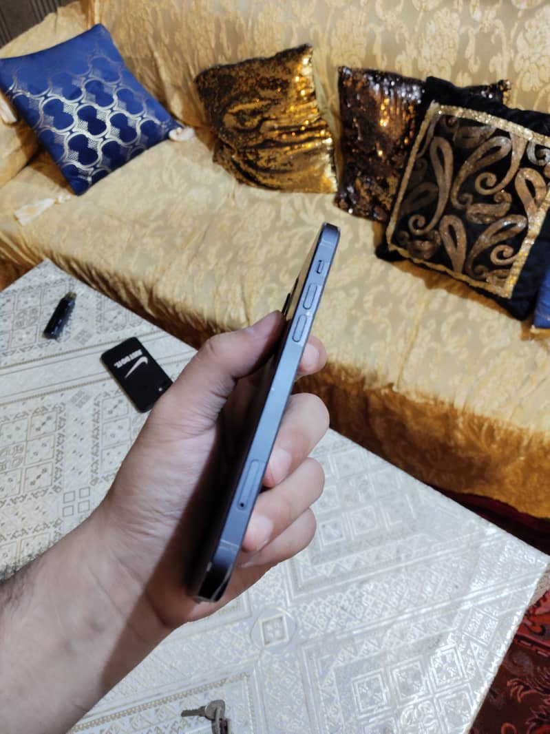Iphone 12 2