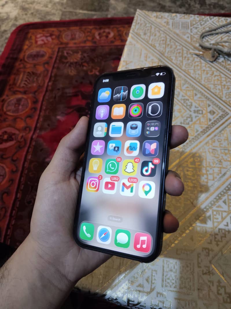 Iphone 12 4