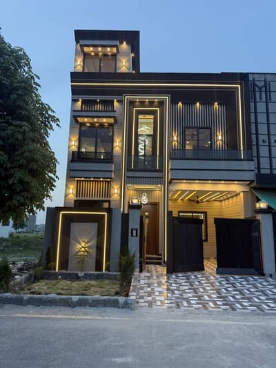 5 Marla Luxury House Available For Sale in Citi Housing Sialkot