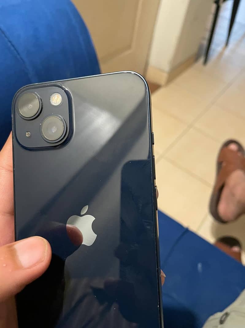 Apple iPhone 13 5