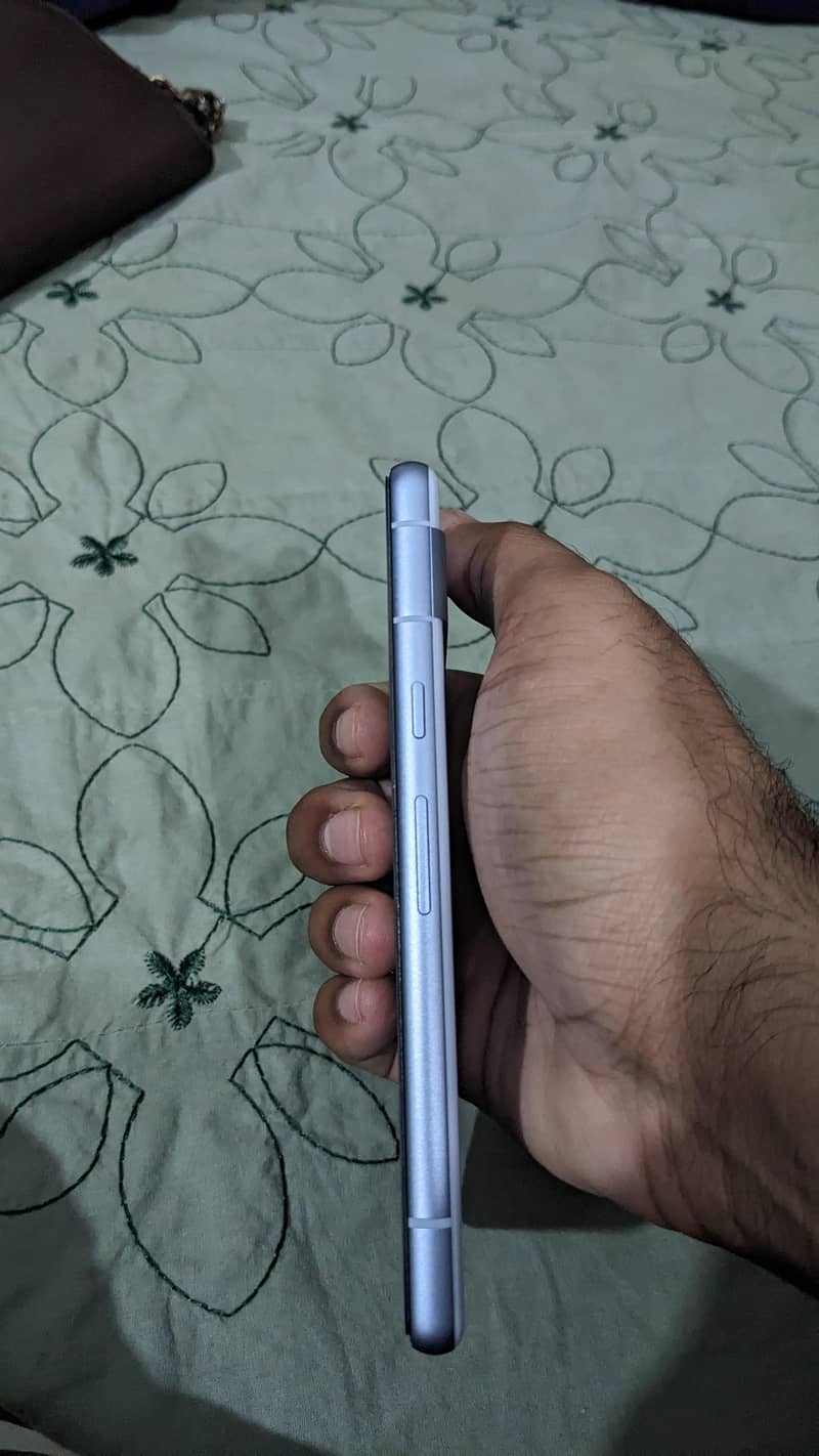 Google Pixel 7a 1