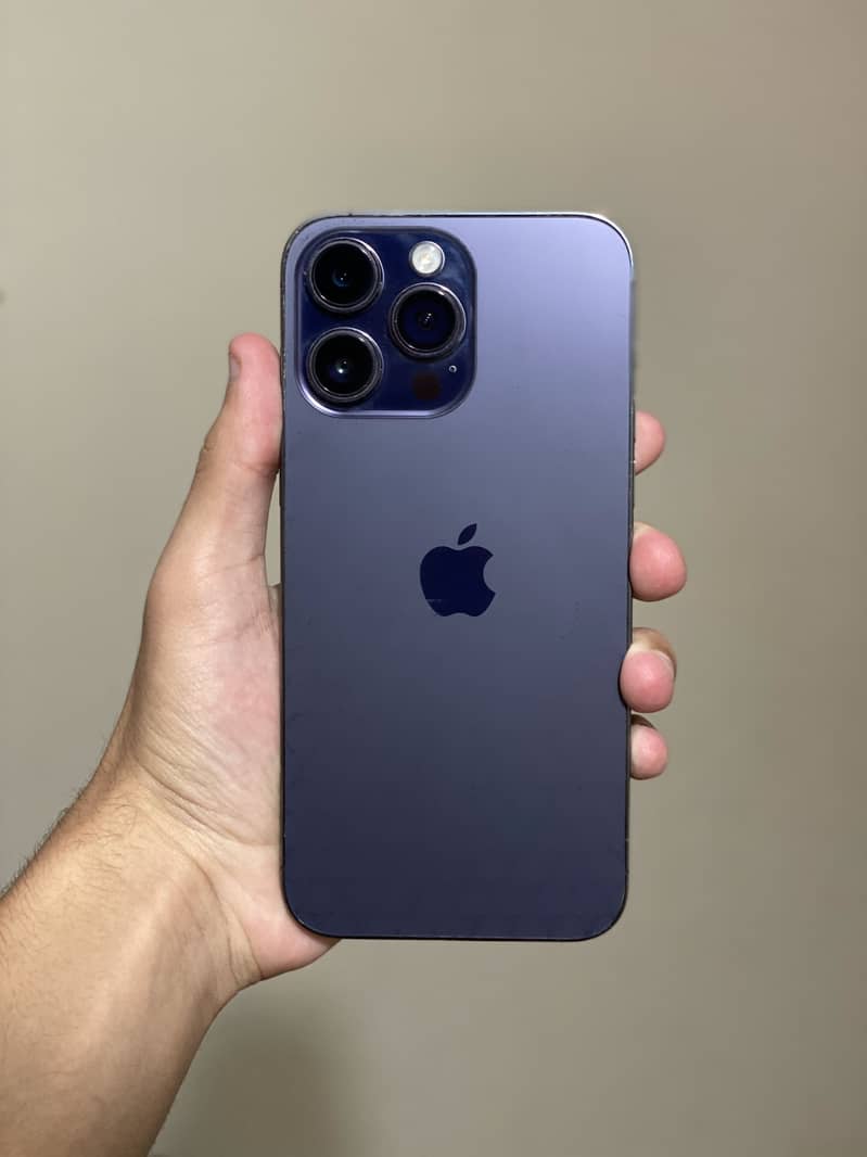 iPhone 14 Pro Max 1