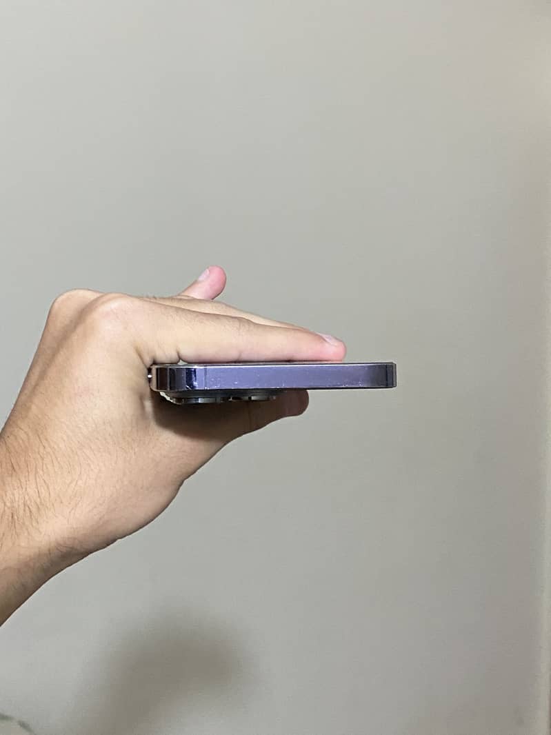 iPhone 14 Pro Max 3