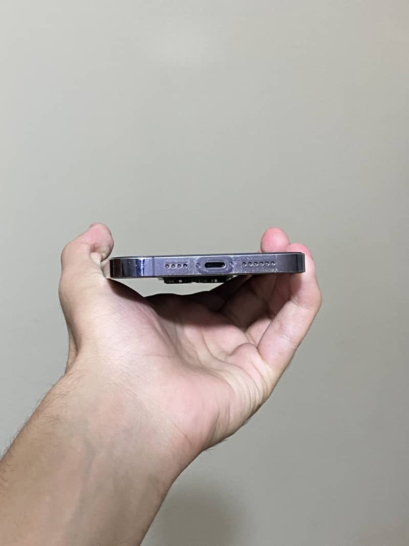 iPhone 14 Pro Max 5