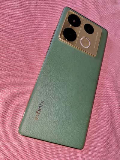 Infinix Note 40 Pro