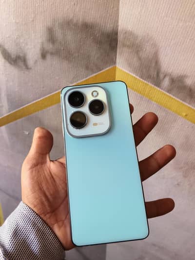 Infinix Hot 40 8Gb /256Gb