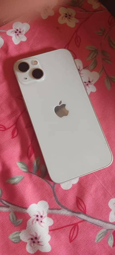 Apple iPhone 13
