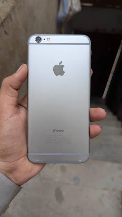 Apple iPhone 6 Plus