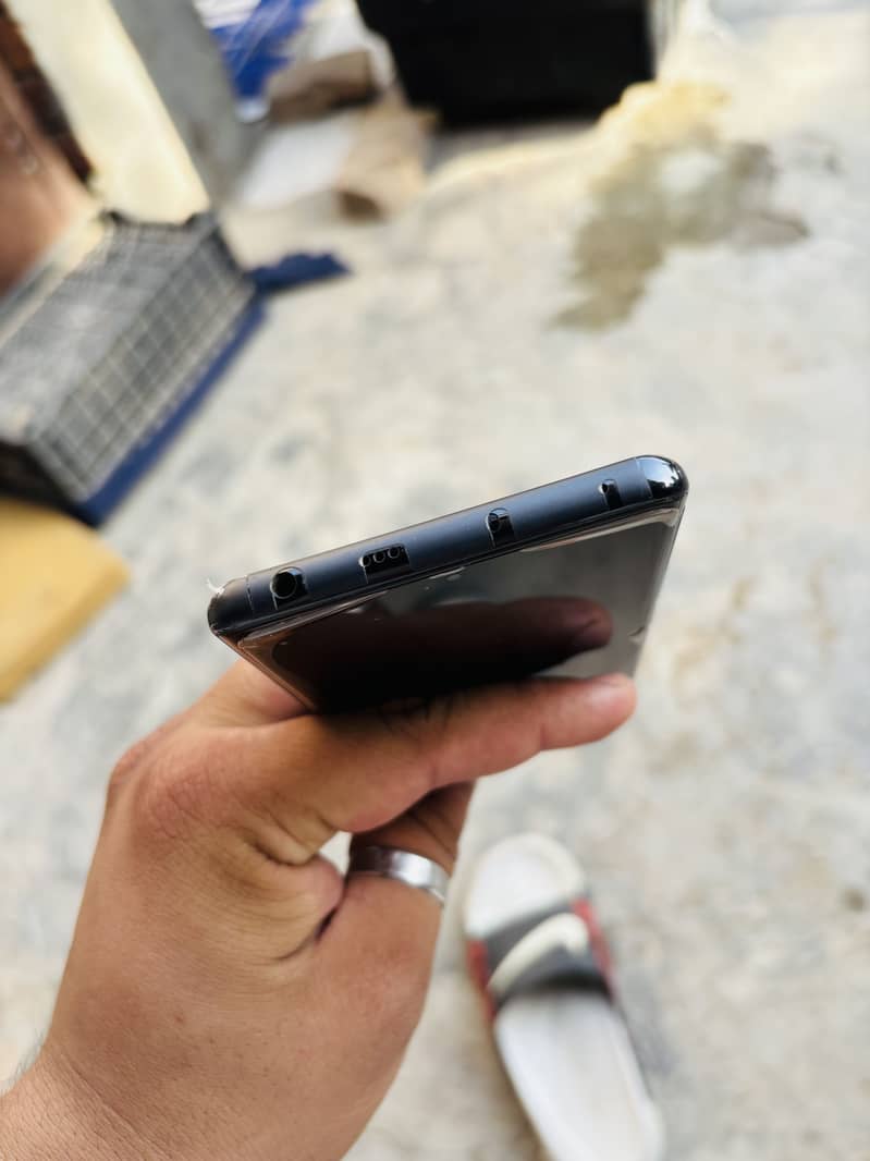 Redmi Note 14 Pro 6