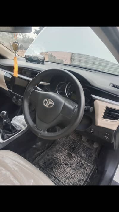 Toyota Corolla XLI 2015