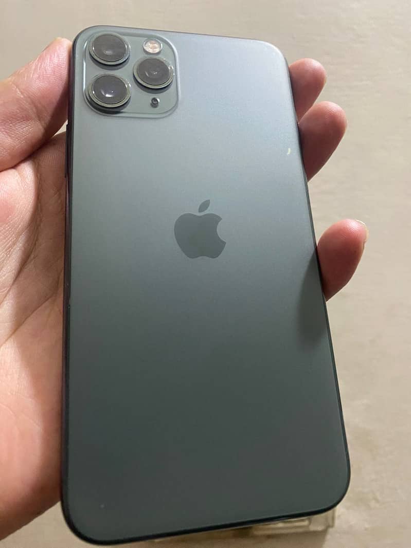 Apple iPhone 11 Pro 2