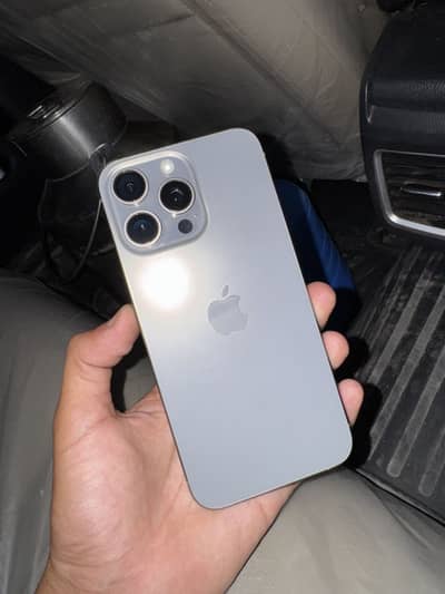 Iphone 15 pro max jv