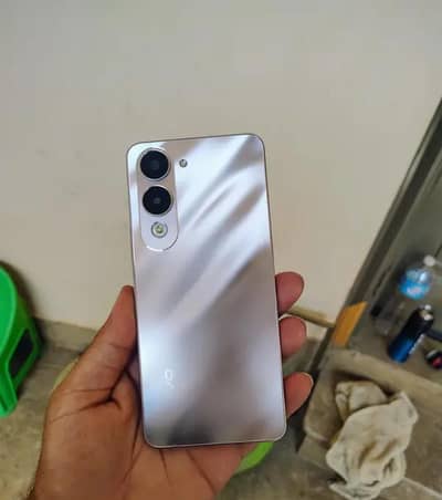 Vivo Y04