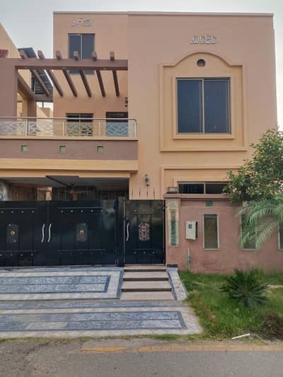 8 Marla House For Rent In Bahria Nasheman