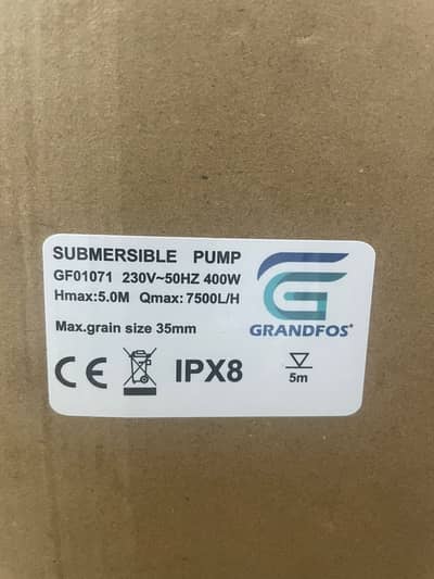 Submersible water pump