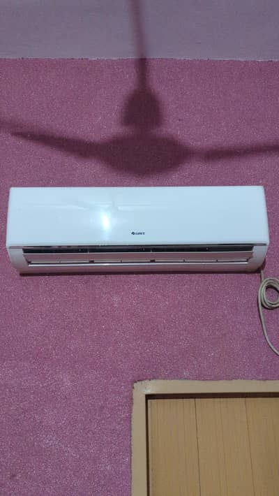 1.5 ton gree ac