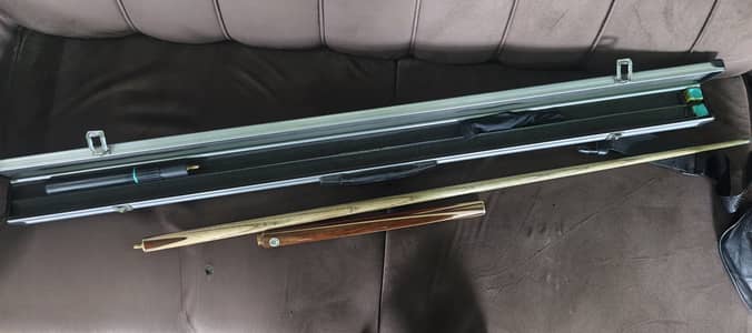 MKR Cue ( Exclusive Model)