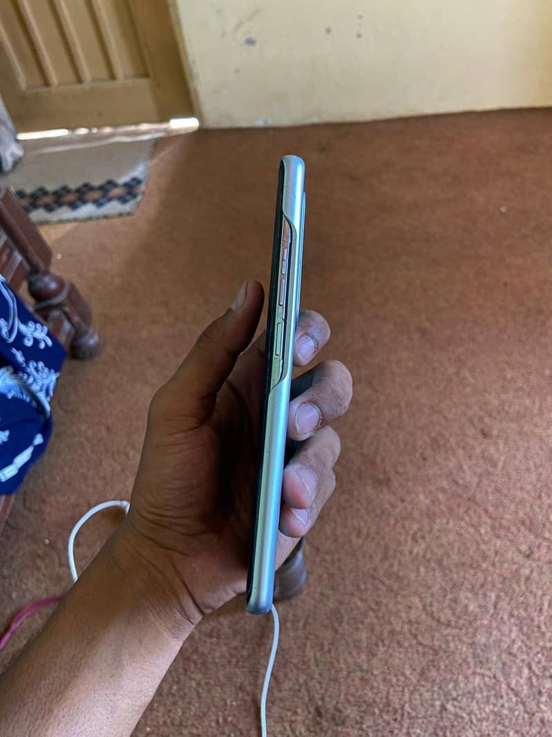 Tecno CAMON 40 Pro 5