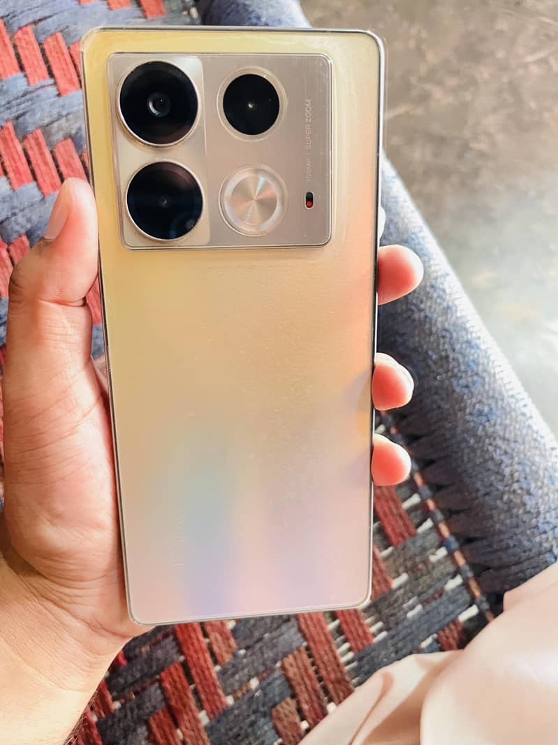 Infinix Note 40 1