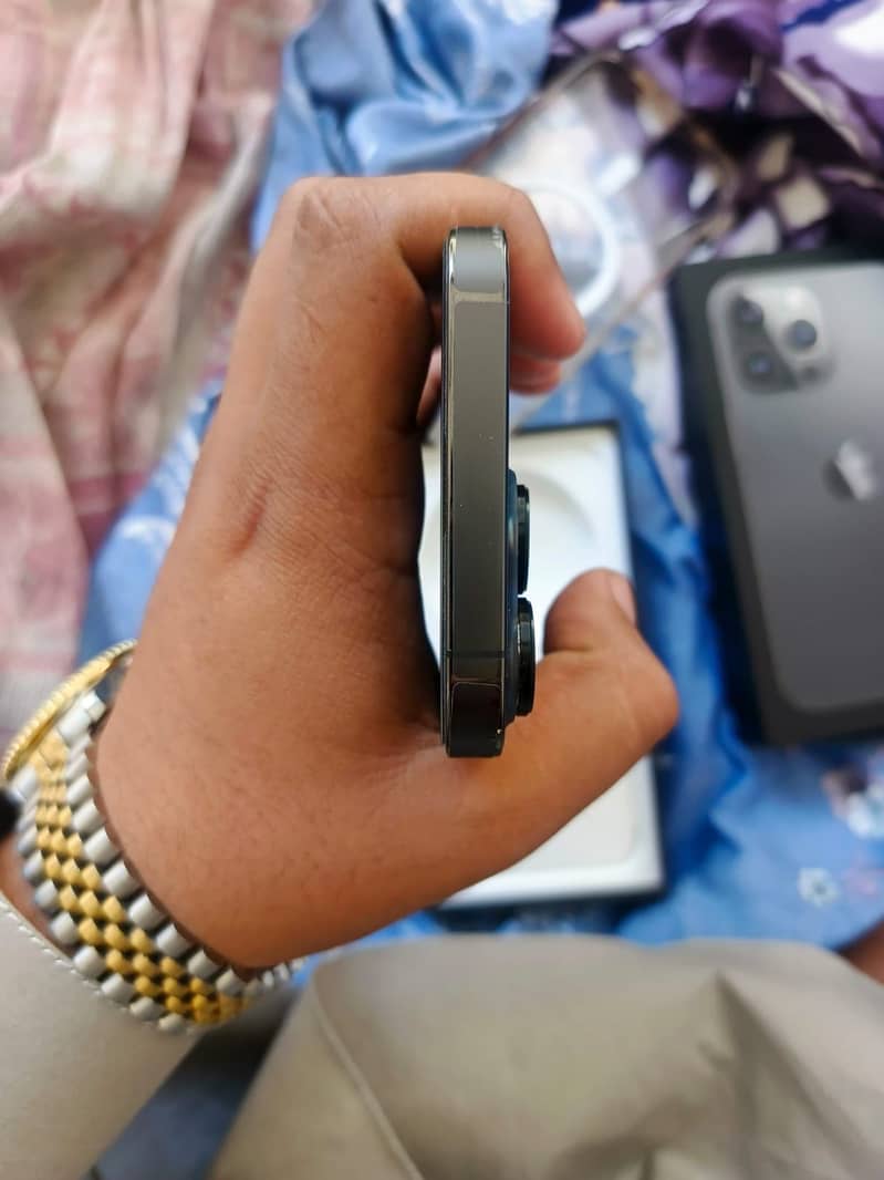 IPONE 13pro 11