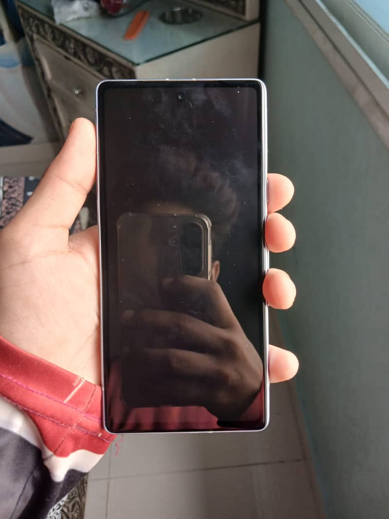 Google Pixel 7a 1
