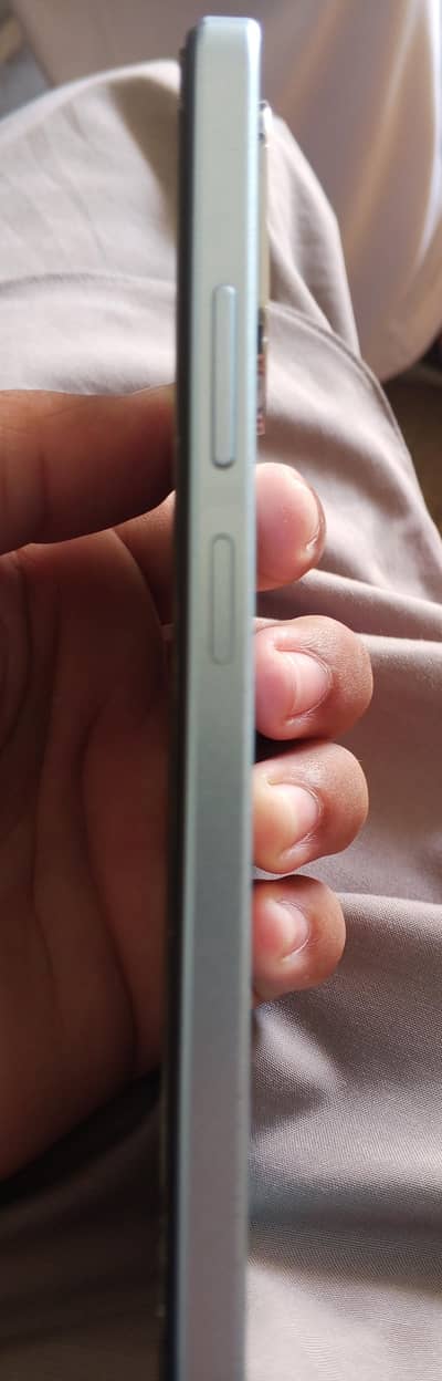 OPPO A18