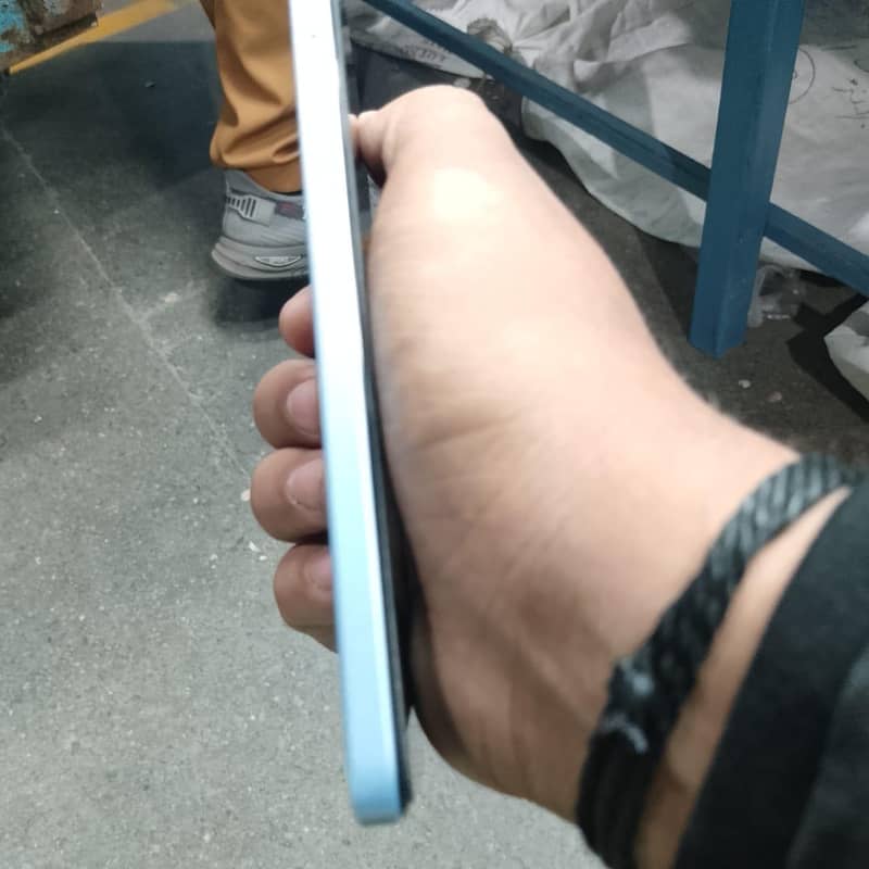 OPPO A60 4