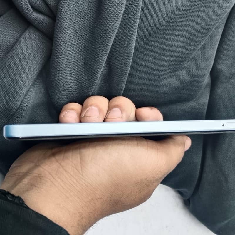 OPPO A60 9