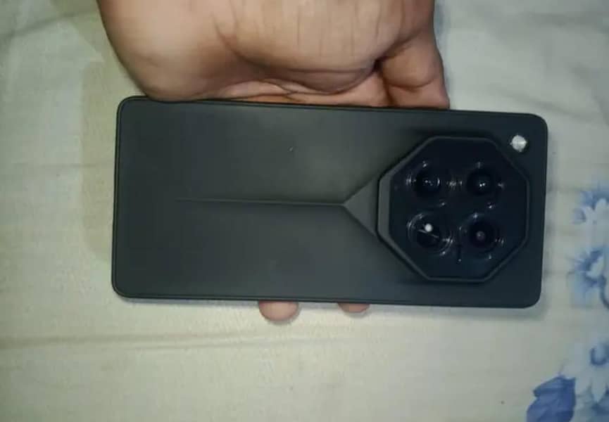 Infinix Zero 40 0